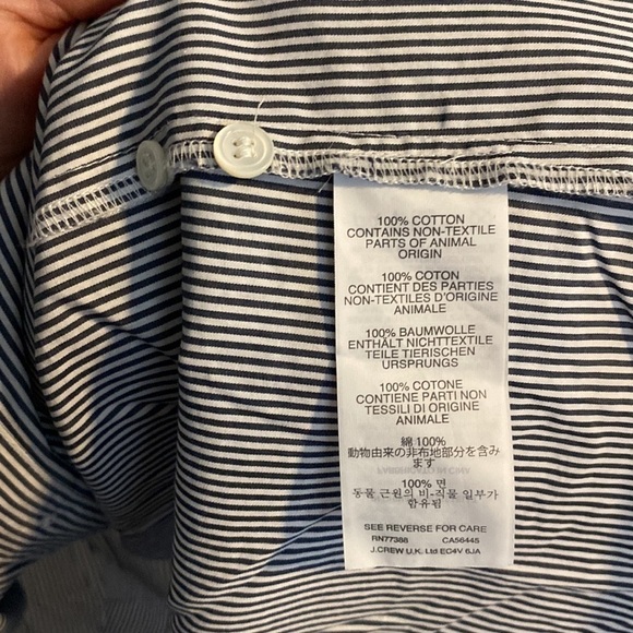 J Crew Women’s Boy Fit Vertical Stripe Classic Button Down Shirt EUC - Picture 8 of 9